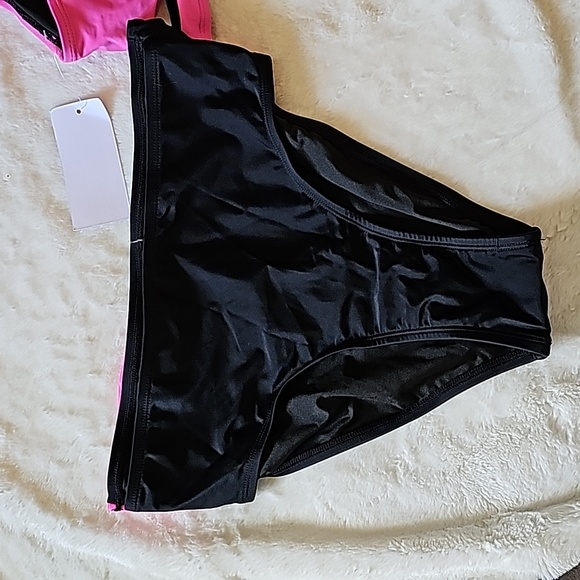 Colorblock Two Piece bathing suit - Picture 4 of 7